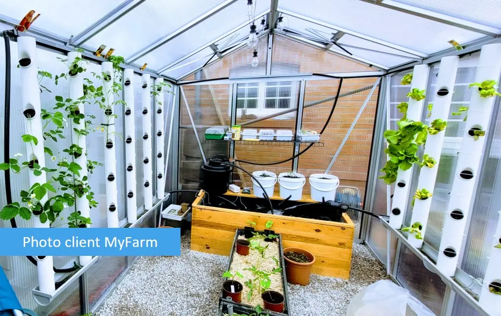 Serre automatisée aquaponique myFarm à Escautpont